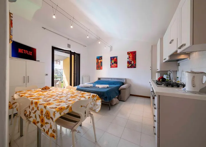 La Palma - Mit Balkon Und Poolblick By Interhome